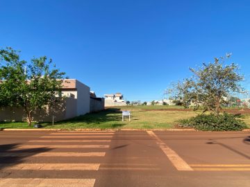 Terreno - Venda - Jardim Planalto - Palotina - PR