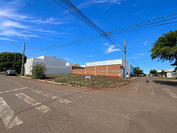 Terreno - Venda - Jardim Calif�rnia - Palotina - PR