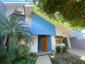 Casa - Venda - Bairro Interlagos - Palotina - PR