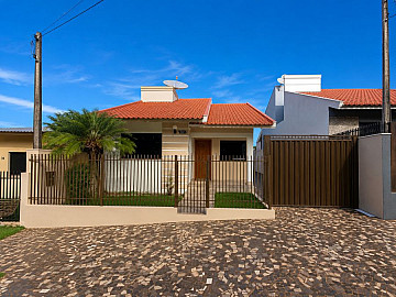 Casa - Venda - Bairro Interlagos - Palotina - PR